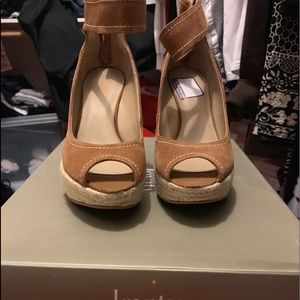 Levita Suede Wedges Never Worn